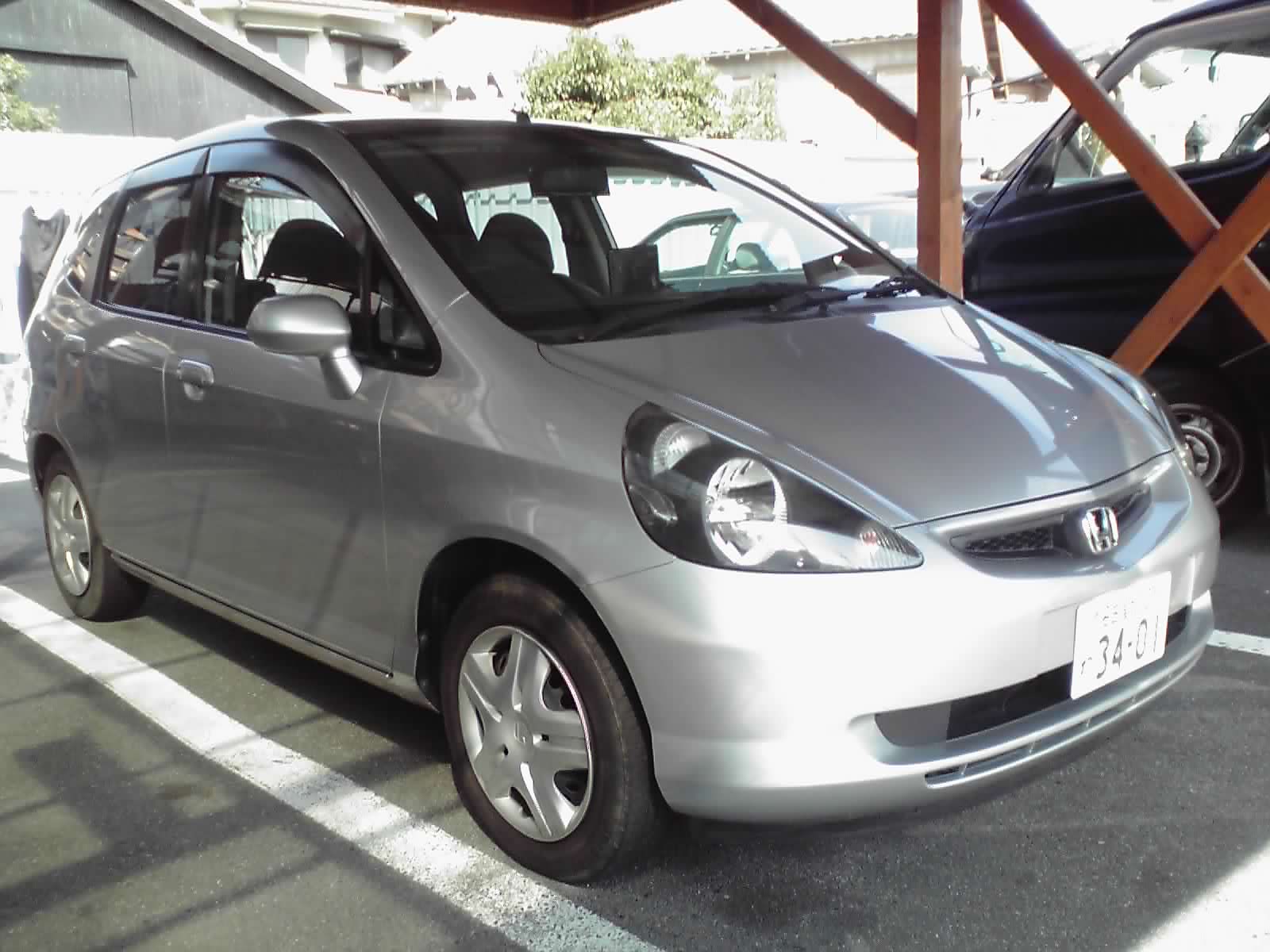 普通自動車1300CCクラス